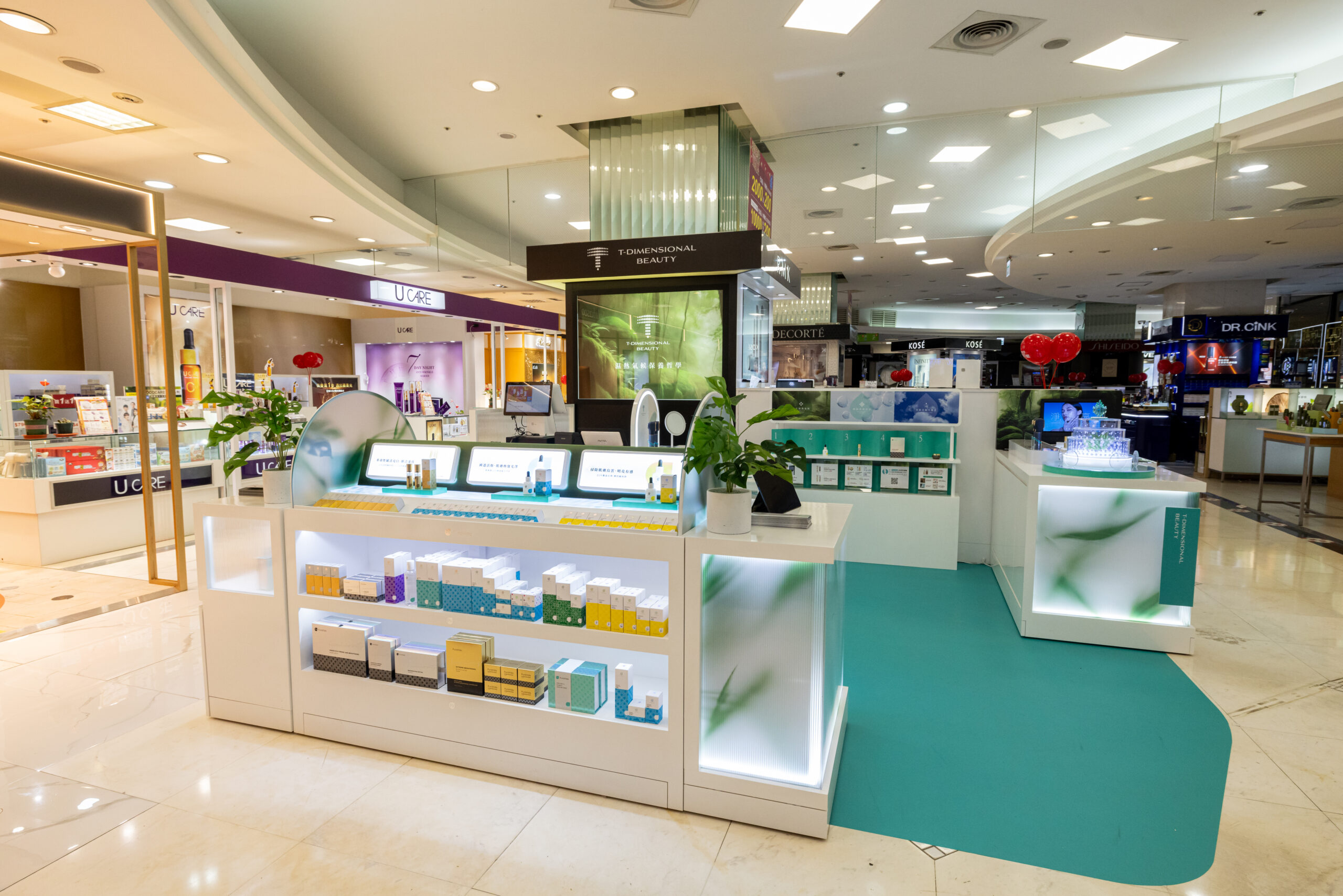 T-Dimensional Beauty Counter at Banqiao